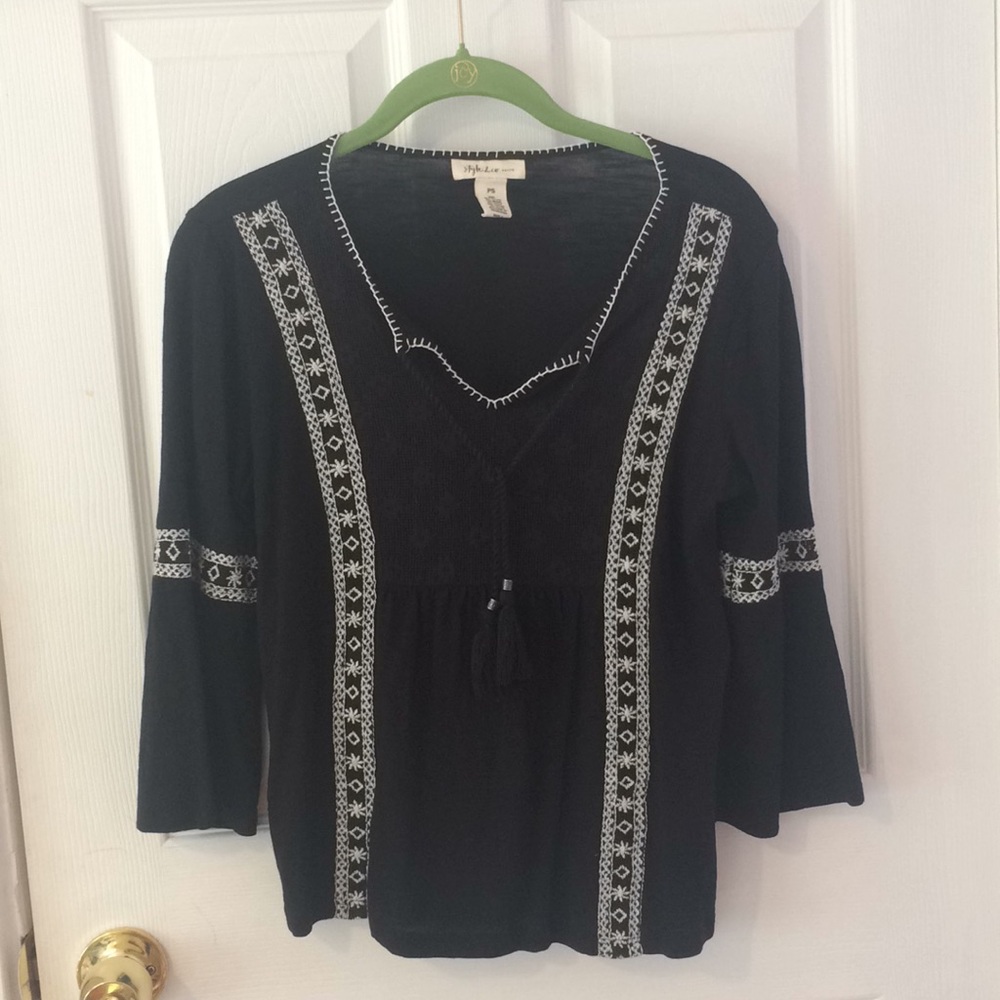 STYLE and CO 3/4 length bell sleeve blouse